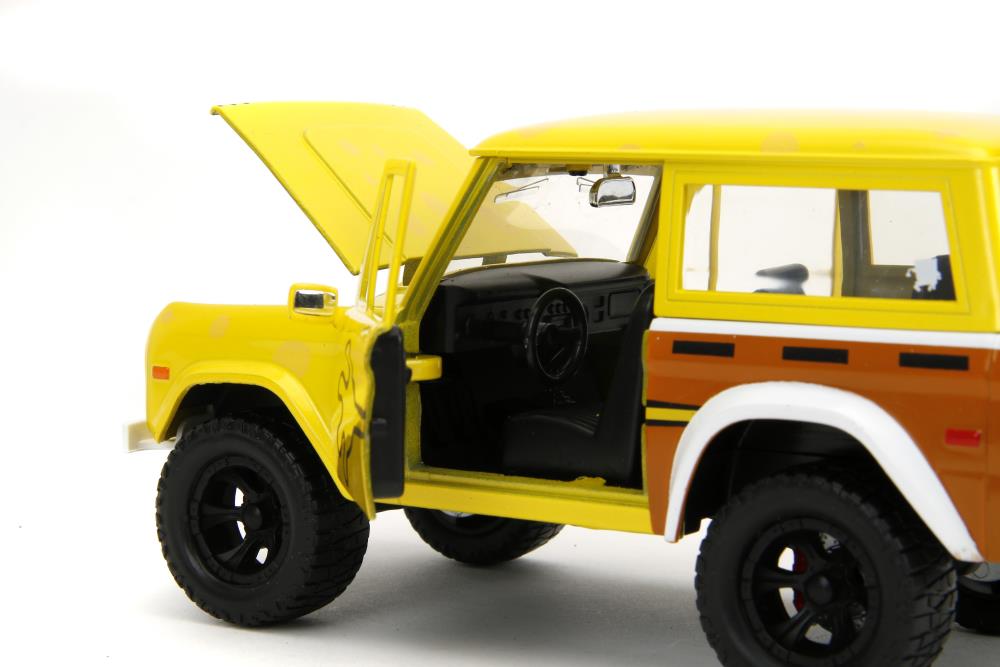 SpongeBob SquarePants Hollywood Rides SpongeBob SquarePants & 1973 Ford Bronco 1/24 Scale Model Gallery Image 9