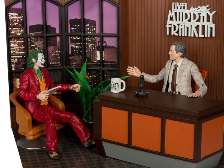 Joker DC Multiverse Deluxe Collector Set Gallery Image 1
