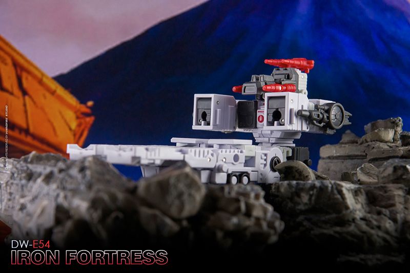 DW-E54 Iron Fortress Gallery Image 9