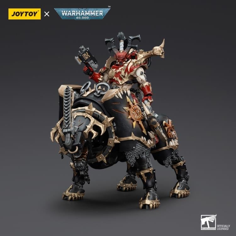 Warhammer 40K World Eaters Lord Invocatus with Khrone Juggernaut Daemon 1/18 Scale Action Figure Set Gallery Image 4