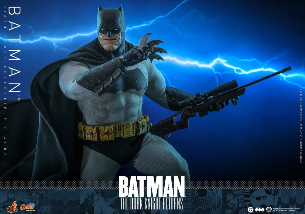 Batman: The Dark Knight Returns CMS024 Batman 1/6th Scale Collectible Figure Gallery Image 8