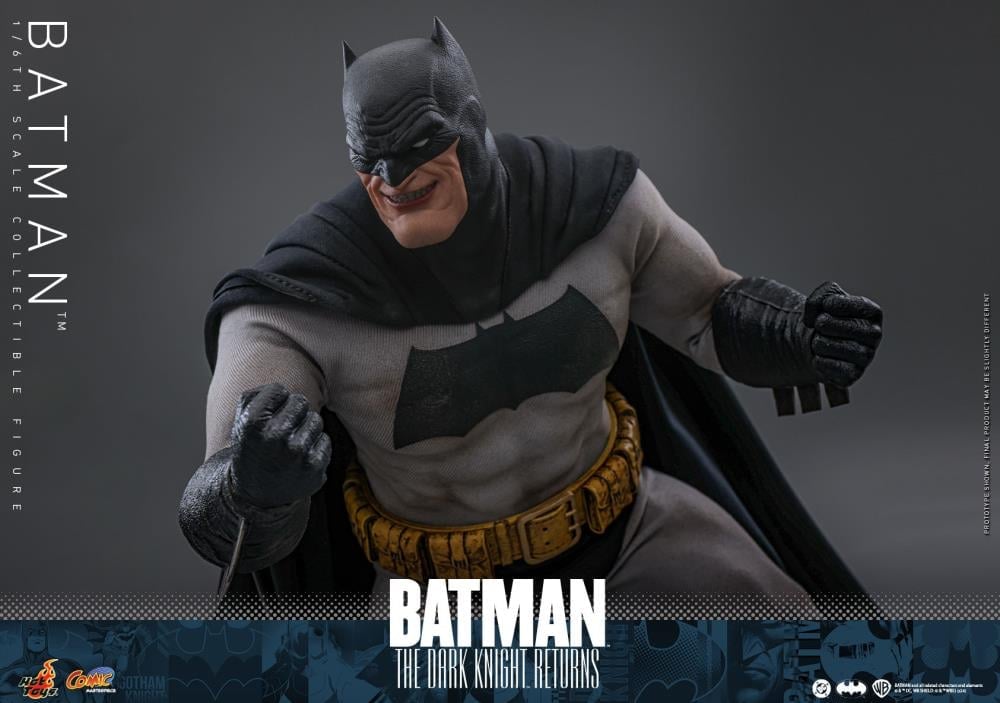 Batman: The Dark Knight Returns CMS024 Batman 1/6th Scale Collectible Figure Gallery Image 18