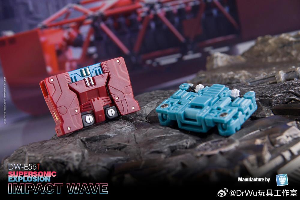 DW-E55T Impact Wave (Supersonic & Explosion) Figure Set Gallery Image 10