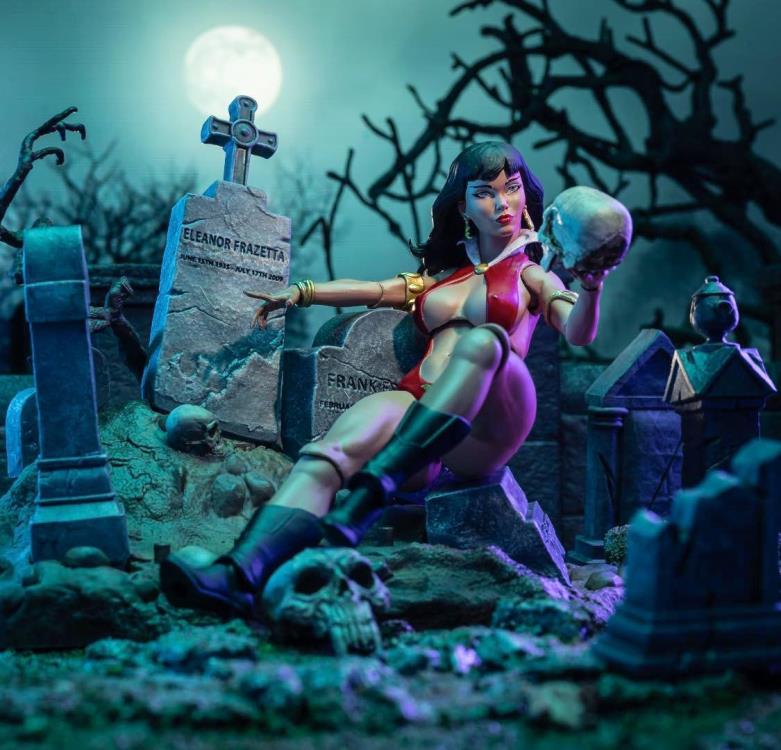 Vampirella ICON Collectibles 1/12 Scale Action Figure Gallery Image 6