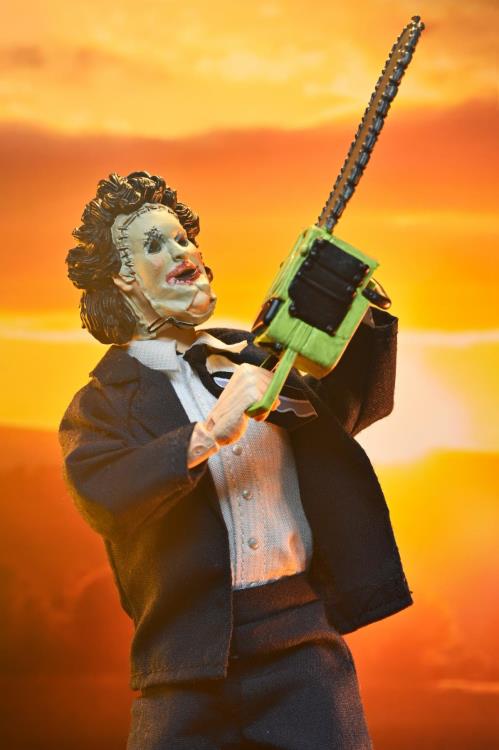 The Texas Chainsaw Massacre 50th Anniversary Leatherface (Pretty Woman) Clothed Action Figure Gallery Image 8