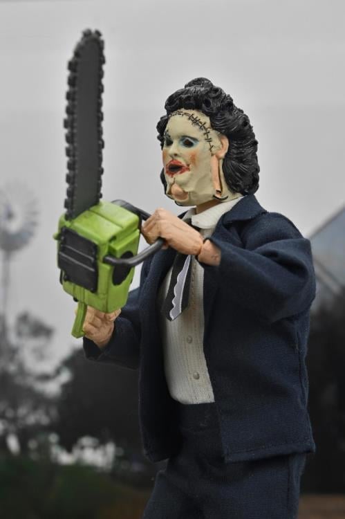 The Texas Chainsaw Massacre 50th Anniversary Leatherface (Pretty Woman) Clothed Action Figure Gallery Image 4