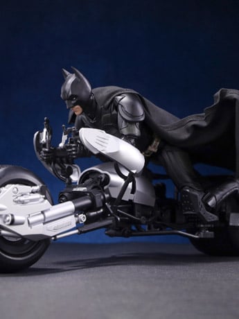 アメコミ Noble Collection KITH Batman Bat Pod BATMAN | KITH FOR THE NOBLE COLLECTION BATPOD - BLACK – SoleSavy