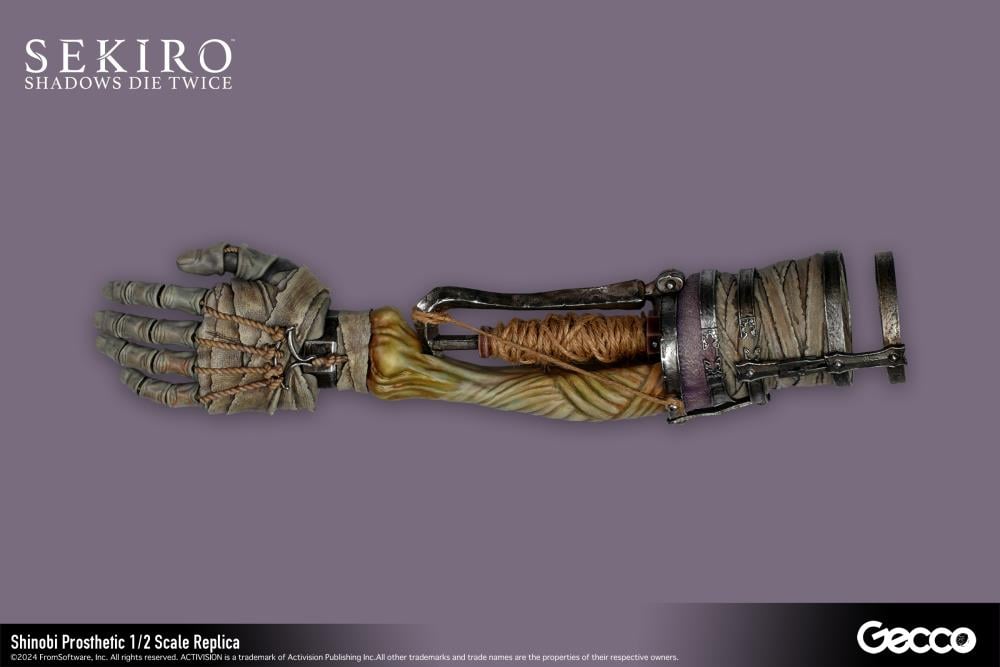 Sekiro: Shadows Die Twice Shinobi Prosthetic 1/2 Scale Replica Gallery Image 29