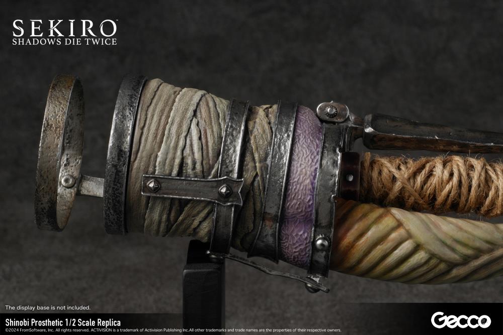 Sekiro: Shadows Die Twice Shinobi Prosthetic 1/2 Scale Replica Gallery Image 25