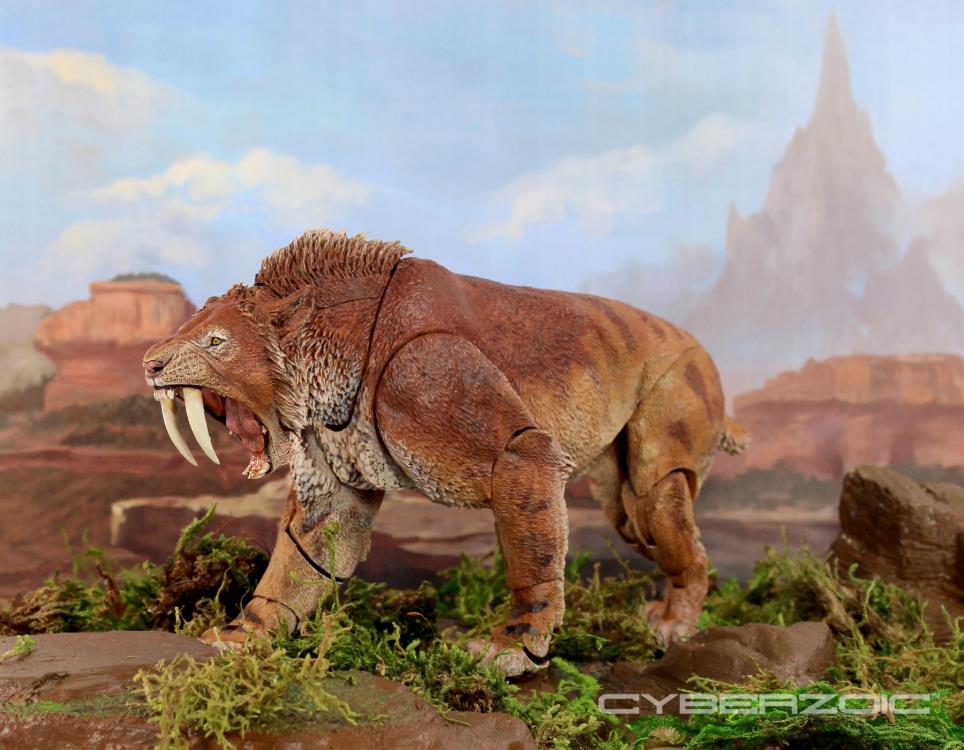 Cyberzoic Smilodon populator (Tan Ver.) 1/12 Scale Action Figure Gallery Image 10