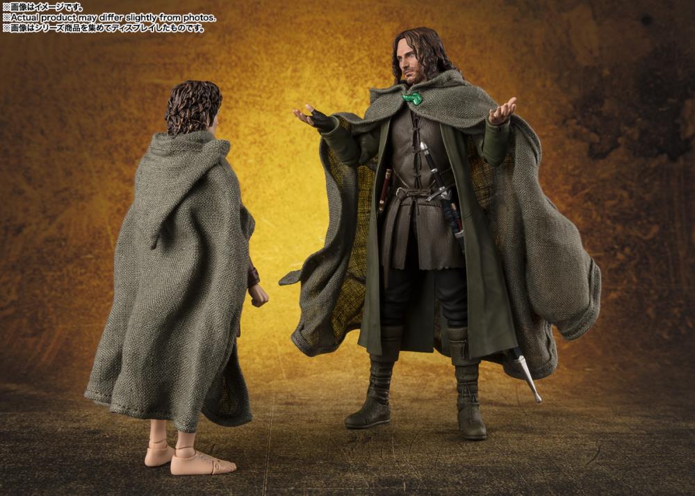 The Lord of the Rings: The Fellowship of the Ring S.H.Figuarts Frodo Baggins & Gollum Action Figure Set Gallery Image 10
