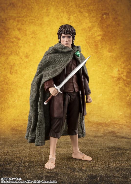 The Lord of the Rings: The Fellowship of the Ring S.H.Figuarts Frodo Baggins & Gollum Action Figure Set Gallery Image 4