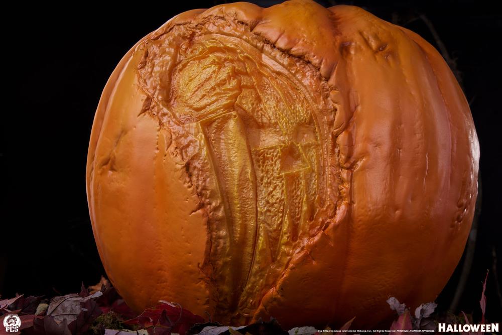 Halloween Jack-O-Lantern 1/1 Scale Foam Replica Gallery Image 10