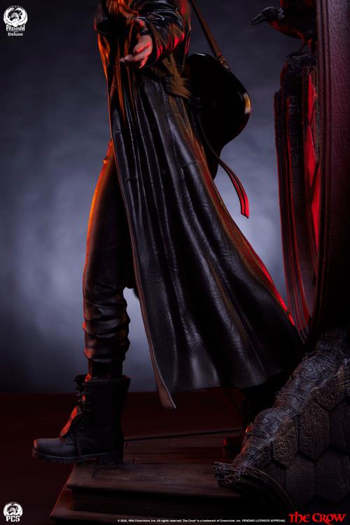 The Crow Eric Draven (Deluxe Edition) 1/3 Scale Limited Edition Statue Gallery Image 24