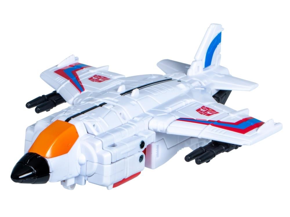 Transformers: Age of the Primes Deluxe Class Aerialbot Slingshot Action Figure Gallery Image 4