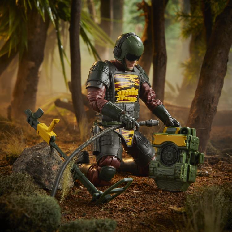 G.I. Joe Classified Series #126 Tiger Force Roadblock, Tripwire, & M.A.C.L.E.O.D. Exclusive Action Figure Set Gallery Image 9