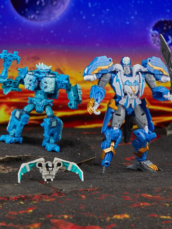 Transformers: Legacy United Star Raider Thundertron, Star Raider Nightstrike, & Infernac Universe Calcitron Exclusive Action Figure Set Gallery Image 2