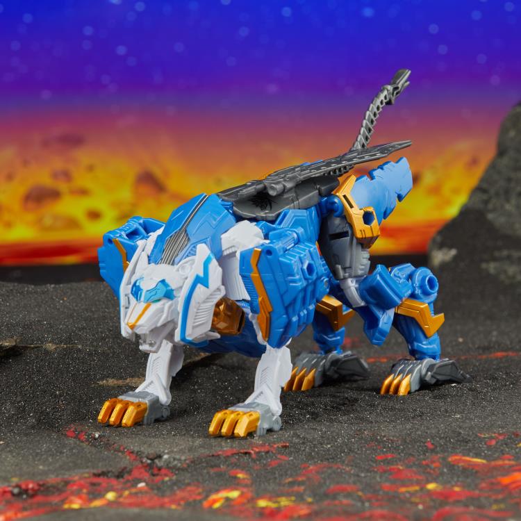 Transformers: Legacy United Star Raider Thundertron, Star Raider Nightstrike, & Infernac Universe Calcitron Exclusive Action Figure Set Gallery Image 16