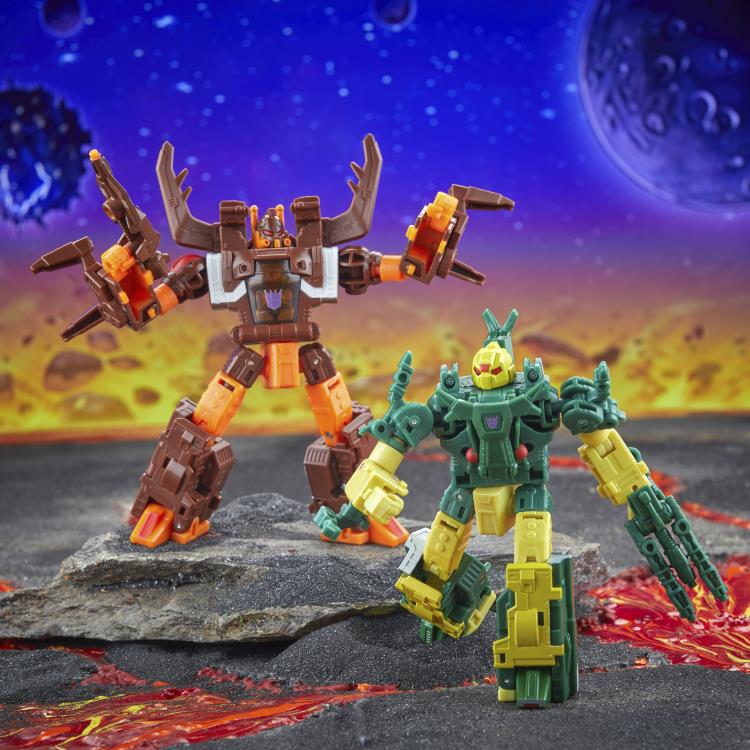 Transformers: Legacy United Doom 'n Destruction Collection Wrecker Malleus Minotaurus, Chop Shop, & Barrage Exclusive Action Figure Set Gallery Image 3