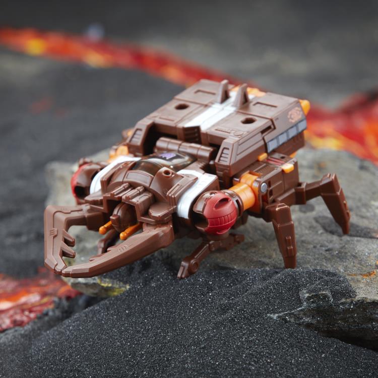 Transformers: Legacy United Doom 'n Destruction Collection Wrecker Malleus Minotaurus, Chop Shop, & Barrage Exclusive Action Figure Set Gallery Image 9