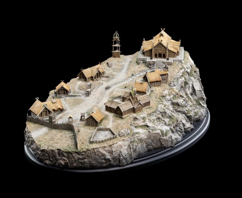 The Lord of the Rings Edoras Limited Edition Environment Statue Gallery Image 4