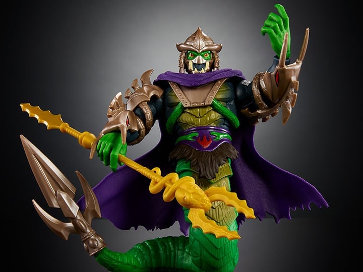 Masters of the Universe: Origins Turtles of Grayskull Super Shredder Deluxe Action Figure Gallery Image 1