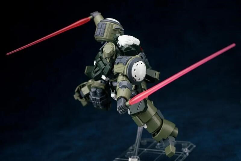 Ultra Action Trooper Series ZA-08 Zarov (Jungle Green Ver.) 1/144 Model Kit Gallery Image 7