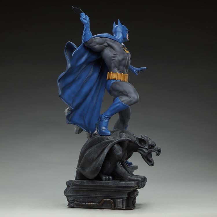 DC Comics Batman Retro Edition 1/6 Scale Maquette Gallery Image 7
