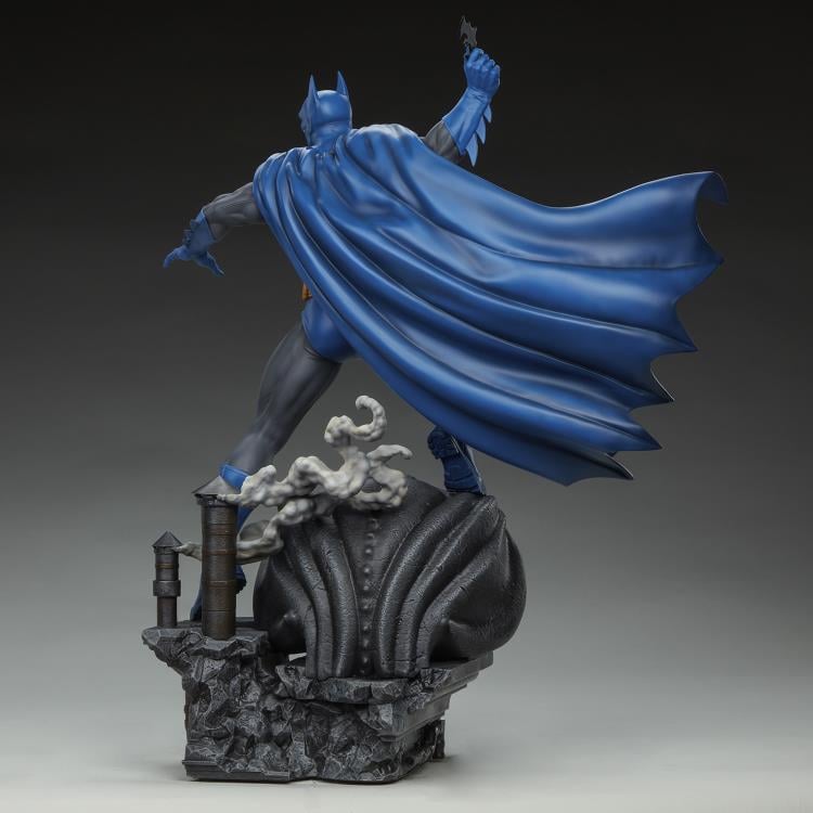 DC Comics Batman Retro Edition 1/6 Scale Maquette Gallery Image 8