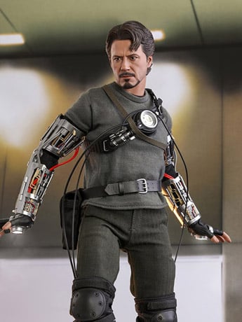 Iron Man MMS582B Tony Stark (Mech Test Ver.) Deluxe Special Edition 1/6th Scale Collectible Figure Gallery Image 2