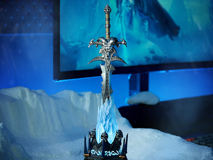World of Warcraft 20th Anniversary Frostmourne Replica Gallery Image 1