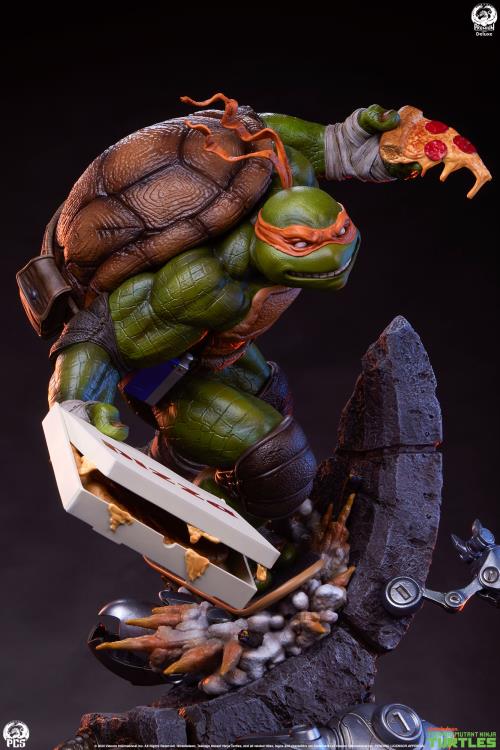 Teenage Mutant Ninja Turtles Legends Michelangelo Deluxe 1/3 Scale Limited Edition Statue Gallery Image 28