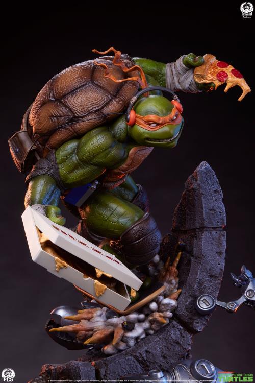 Teenage Mutant Ninja Turtles Legends Michelangelo Deluxe 1/3 Scale