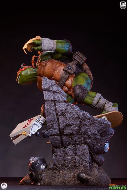 Teenage Mutant Ninja Turtles Legends Michelangelo Deluxe 1/3 Scale Limited Edition Statue Gallery Image 23