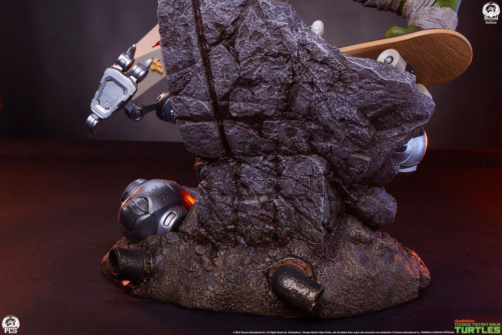 Teenage Mutant Ninja Turtles Legends Michelangelo Deluxe 1/3 Scale Limited Edition Statue Gallery Image 54