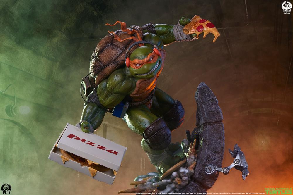 Teenage Mutant Ninja Turtles Legends Michelangelo Deluxe 1/3 Scale Limited Edition Statue Gallery Image 12
