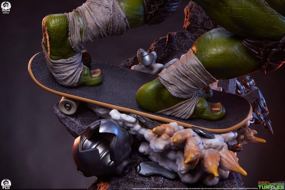 Teenage Mutant Ninja Turtles Legends Michelangelo Deluxe 1/3 Scale Limited Edition Statue Gallery Image 51