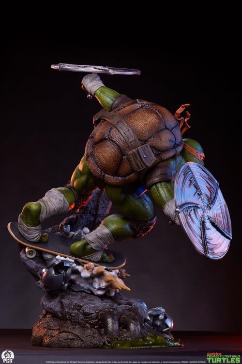 Teenage Mutant Ninja Turtles Legends Michelangelo Deluxe 1/3 Scale Limited Edition Statue Gallery Image 17