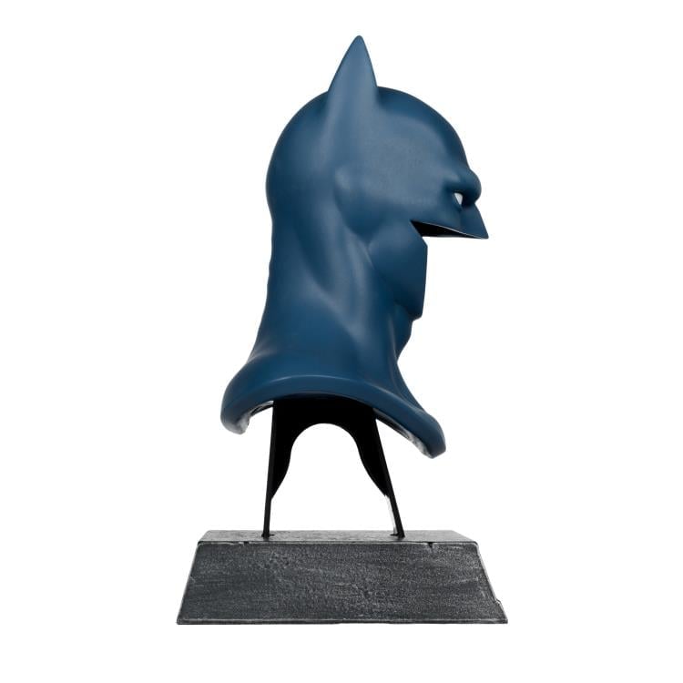 Batman: Hush Batman Cowl 1/3 Scale Replica Gallery Image 8