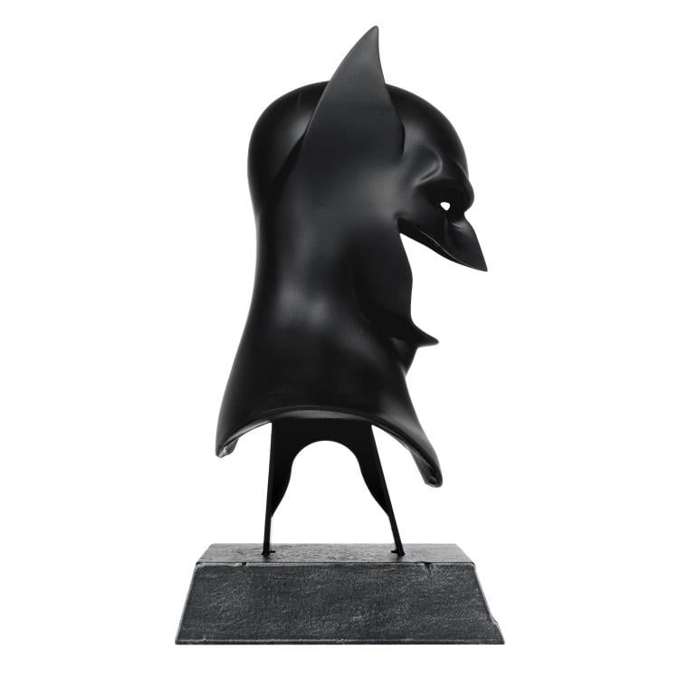 Detective Comics #27 Batman 1st Appearance Cowl 1/3 Scale Replica Gallery Image 9