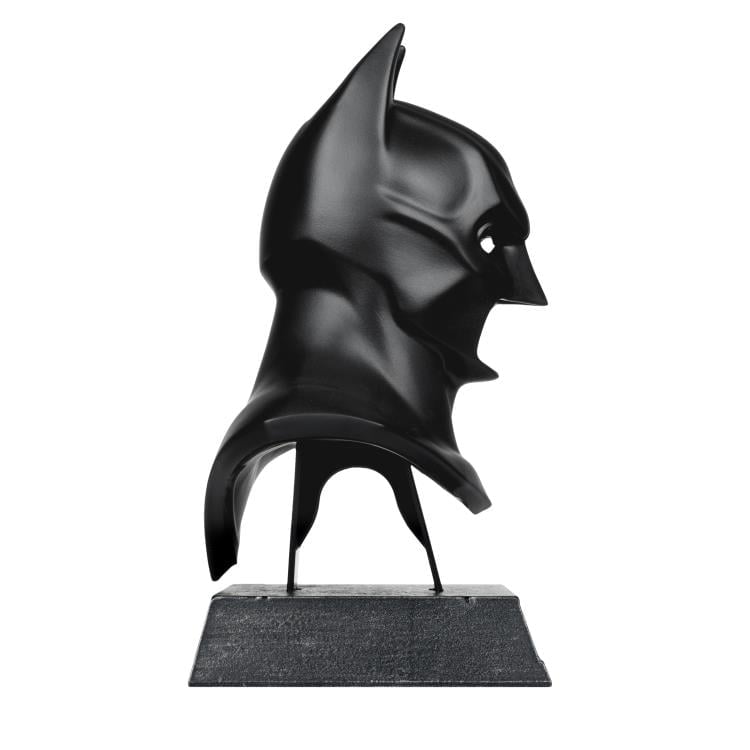 Batman Begins Batman Cowl 1/3 Scale Replica Gallery Image 8