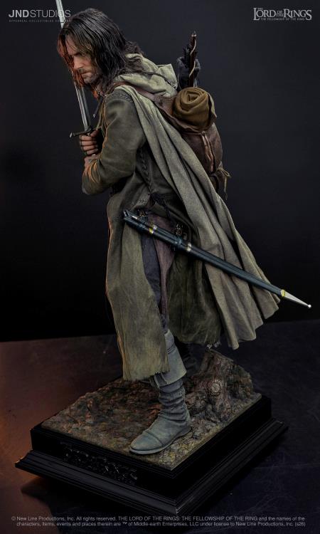 The Lord of the Rings Hyperreal Aragorn 1/3 Scale Limited Edition Statue Gallery Image 20