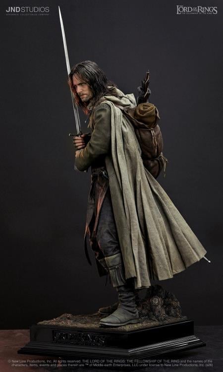 The Lord of the Rings Hyperreal Aragorn 1/3 Scale Limited Edition Statue Gallery Image 8