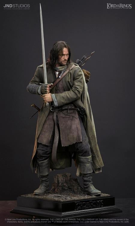 The Lord of the Rings Hyperreal Aragorn 1/3 Scale Limited Edition Statue Gallery Image 4