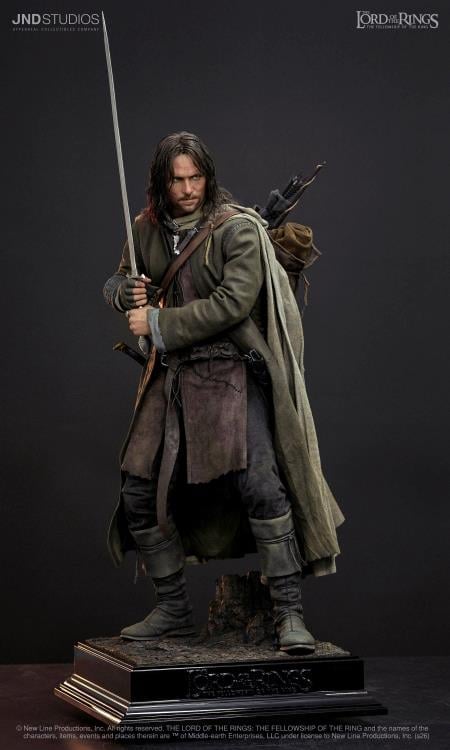 The Lord of the Rings Hyperreal Aragorn 1/3 Scale Limited Edition Statue Gallery Image 5