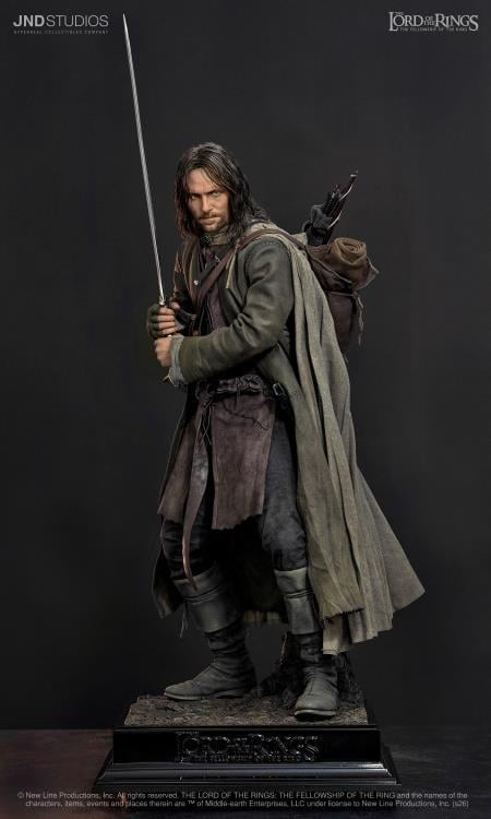 The Lord of the Rings Hyperreal Aragorn 1/3 Scale Limited Edition Statue Gallery Image 3