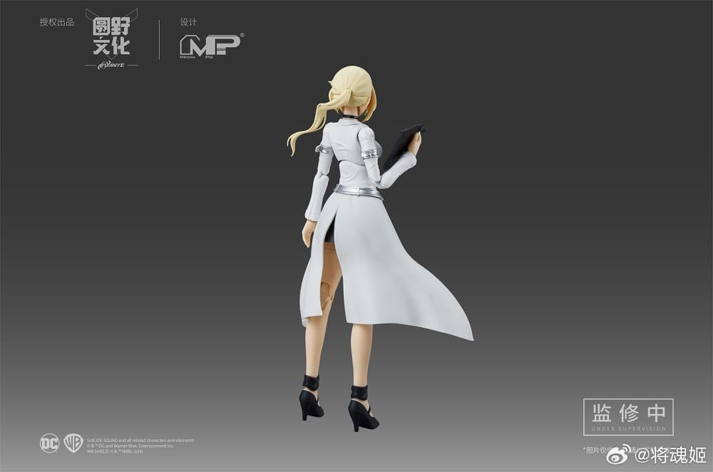 DC Comics DC-03 Harley Quinn (Dual Body) 1/10 Scale Model Kit Gallery Image 11