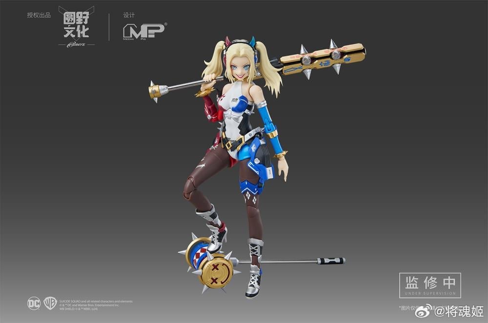 DC Comics DC-03 Harley Quinn (Dual Body) 1/10 Scale Model Kit Gallery Image 3