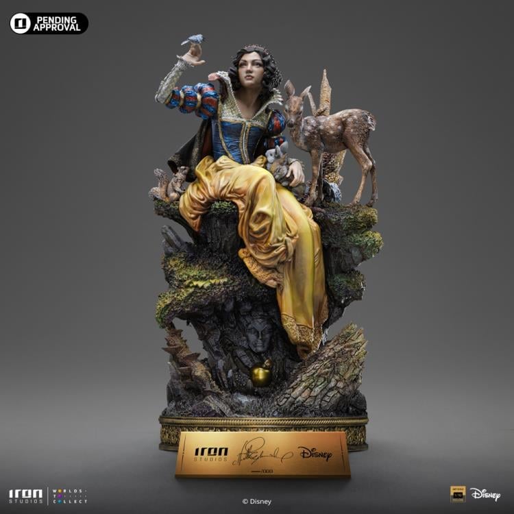 Disney Signatures Snow White (Heather Edwards Ver.) Deluxe 1/10 Art Scale Limited Edition Statue Gallery Image 3