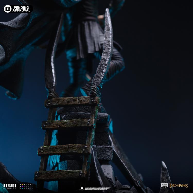 The Lord of the Rings Legolas Unleashed 1/10 Art Scale Limited Edition Statue Gallery Image 11